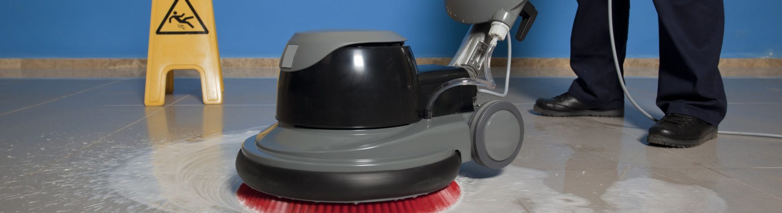 40659767 - cleaning floor with machine